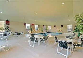 Hotel Quality Inn & Suites University-Airport Louisville-Jefferson County
