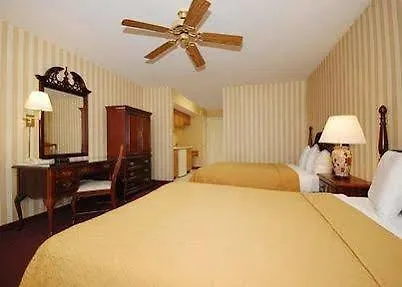 *** Hotel Quality Inn & Suites University-Airport Louisville United States