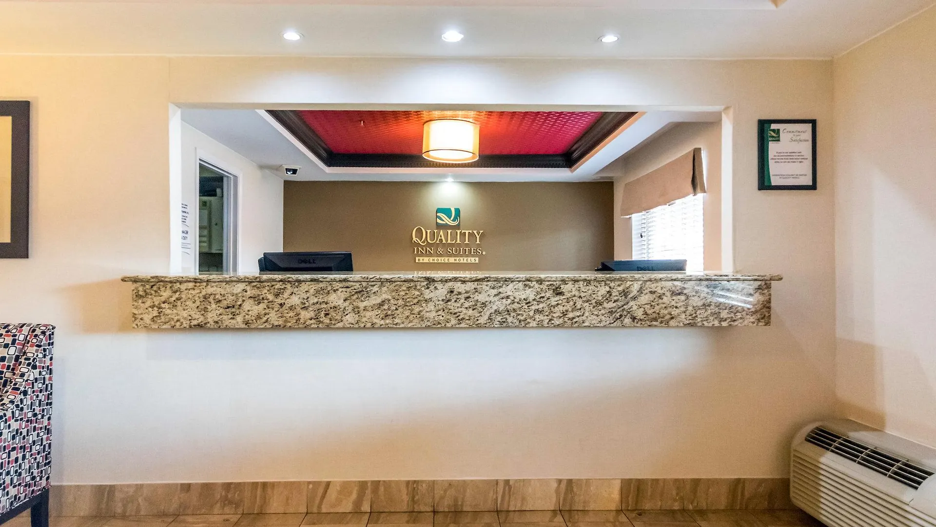 Quality Inn & Suites University-Airport Louisville
