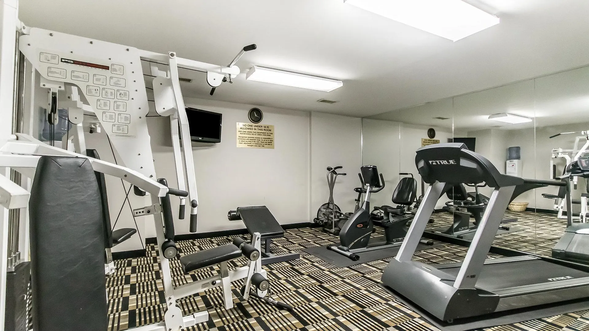 *** Hotel Quality Inn & Suites University-Airport Louisville United States