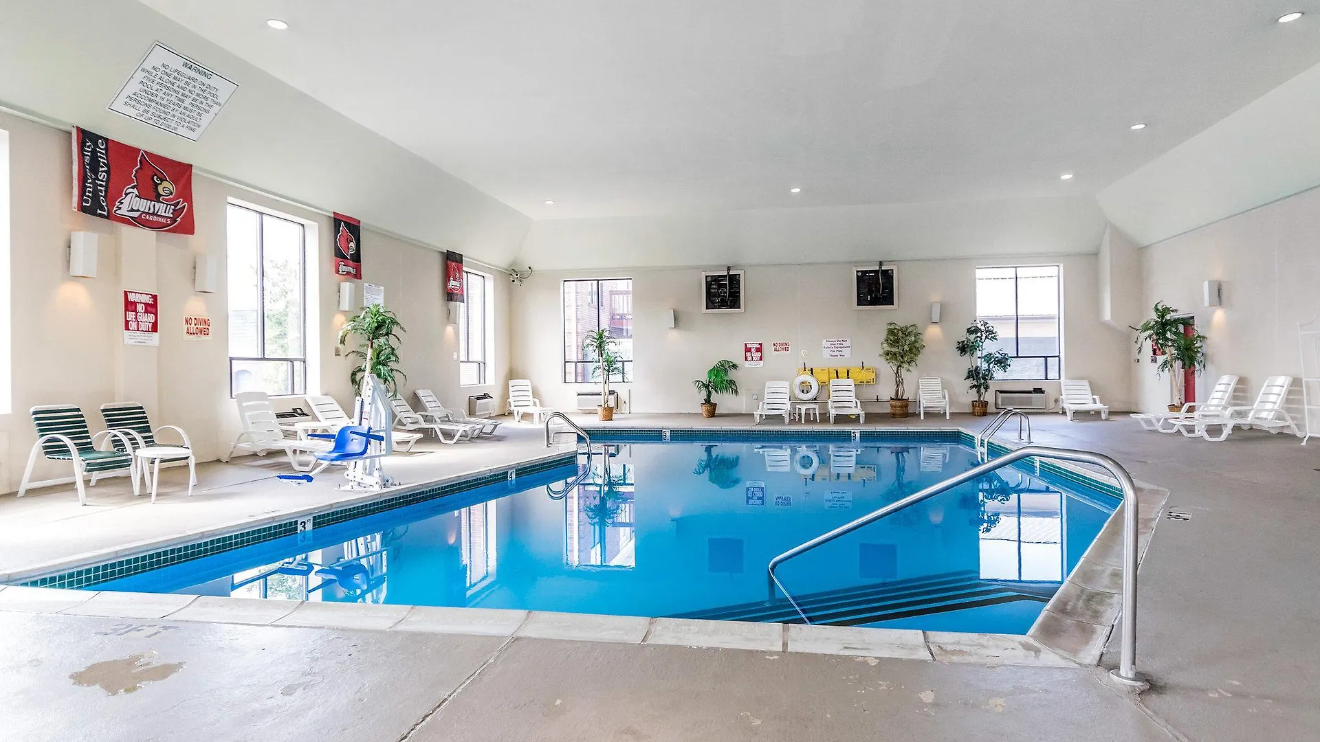 Quality Inn & Suites University-Airport Louisville