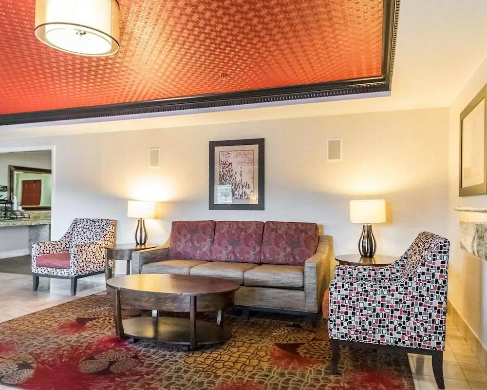 Quality Inn & Suites University-Airport Louisville