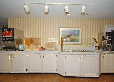 Hotel Quality Inn & Suites University-Airport Louisville